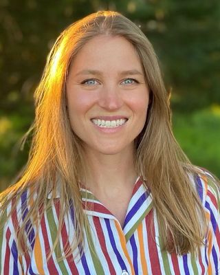 Photo of Kate Bellingar, Licensed Professional Counselor, MA, LPC, LCPC