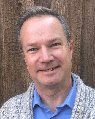 Photo of Thomas M Longua, Pre-Licensed Professional, LMFT, Student, intern