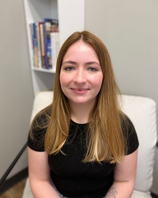 Photo of Renee Booth, Clinical Social Work/Therapist, MSW, LGSW