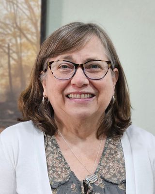 Photo of Jeri Lynch, Counselor, LPC