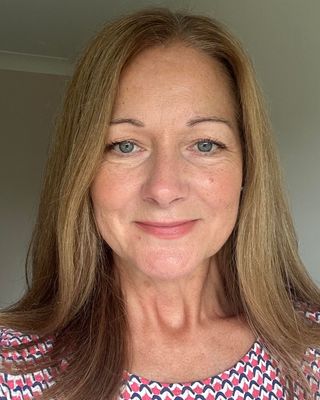 Photo of Vicky Bird, Psychotherapist, DCounsPsych, MBACP Accred