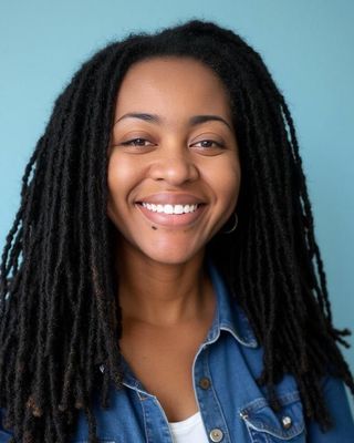 Photo of Ongisa Ichile-Mckenzie, Marriage & Family Therapist, LCMFT