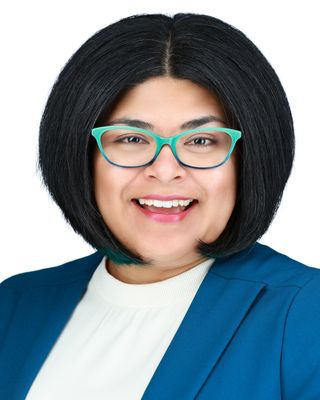 Photo of Qiana Torres Flores, Licensed Professional Counselor, MA, LPC, EMDR-t, TGM