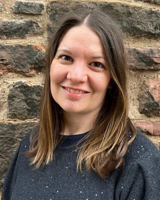 Photo of Dr Gael Bateman, Psychotherapist, DCounsPsych, MCOSCA