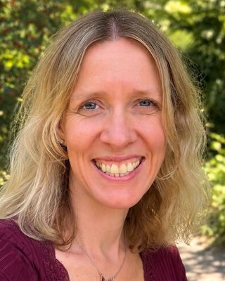 Photo of Dr Sarah Marzillier, Psychologist, PsychD, HCPC - Clin. Psych.