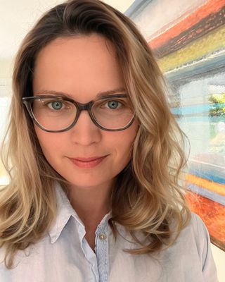 Photo of Malgosia Sulowska, Registered Psychotherapist, RP, CTP, BSc