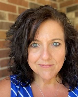 Photo of Lisa Sanderson, Clinical Social Work/Therapist