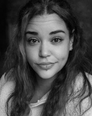 Photo of Kelsey Young, Psychotherapist, MA, MBACP