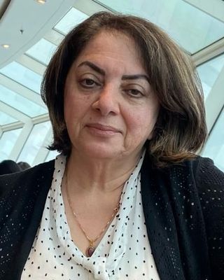 Photo of Mahnaz Aminzadeh, MSW, RSW, Registered Social Worker