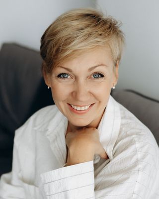 Photo of Oksana Denysenko, MACP, Registered Psychotherapist