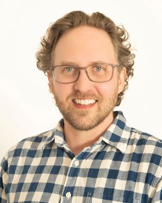 Photo of Graham Wills, Registered Provisional Psychologist, MA, CT, CCC
