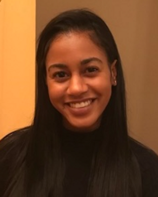 Photo of Rayven Holloway, Pre-Licensed Professional