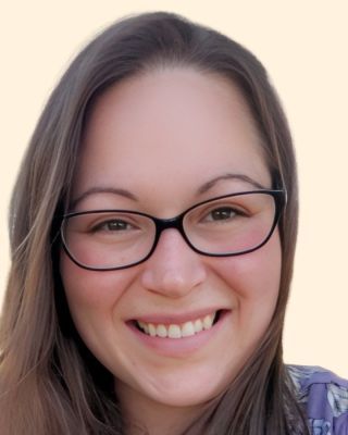 Photo of Danielle Nuellen, Clinical Social Work/Therapist, MSW, LSW