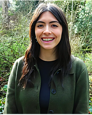 Photo of Lily Packer, Pre-Licensed Professional