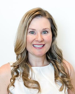 Photo of Lauren Karimi, Registered Provisional Psychologist, MC