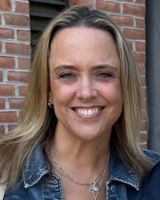 Photo of Jennifer Haller, Psychiatric Nurse Practitioner, MSN, CRNP, PMHNP