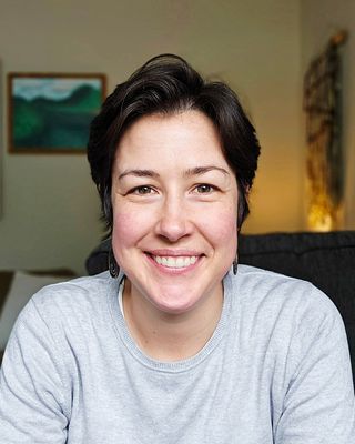 Photo of Molly Bowen, Registered Psychotherapist, MA, MFT