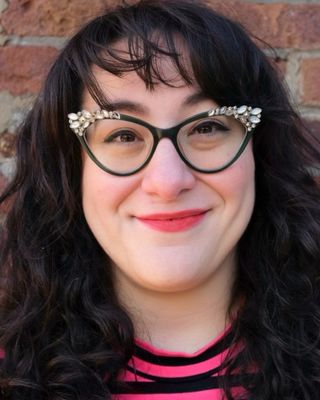 Photo of Rachel Harlich - Rachel Harlich, LCSW - Neuroqueer EMDR, Somatics, Clinical Social Work/Therapist, LCSW