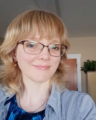 Photo of Tara Sanders, Licensed Social Worker, MSW, LSW