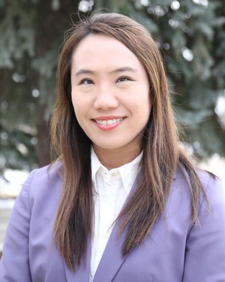 Photo of Connie Yeung, Counsellor in Alberta