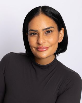 Photo of Amita T Marwaha, Psychotherapist, MBACP