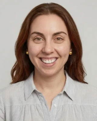 Photo of Zoe Klein - Zoe Klein - Infidelity & Betrayal Trauma Therapy, Registered Social Worker, MSW, BSW, RSW