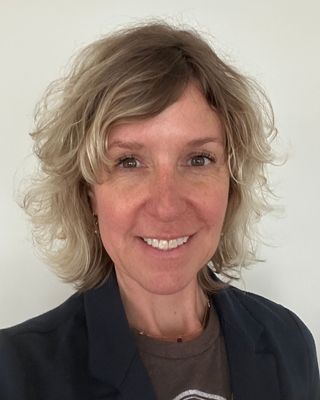 Photo of Stephanie L Drescher, Psychologist, PsyD, HSPP