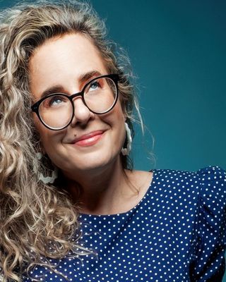 Photo of Elyse Springer, Marriage & Family Therapist, MA-CLPT, MFT, PMH-C
