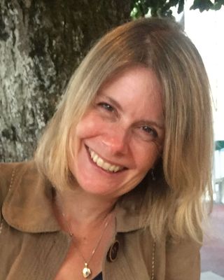 Photo of Dr Rosalind Herbert, Counsellor, MBACP