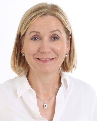 Photo of Maria Ferguson, Counsellor, MSc, MBACP Accred