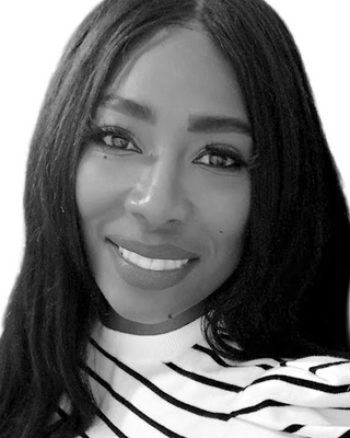 Photo of Cinthia Walker, Psychiatric Nurse Practitioner, PMHNP