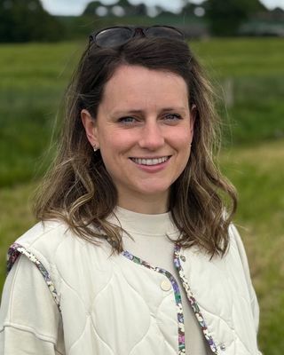 Photo of Chloe Allsopp, Counsellor, MBACP