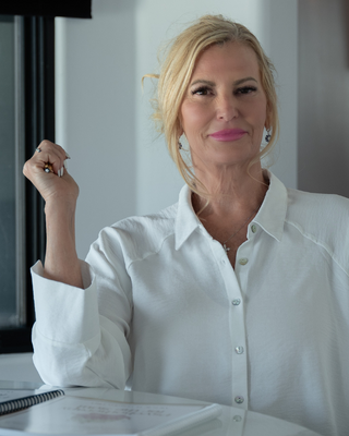 Photo of Dr. Michelle R. Grayden - Psychotherapy for the Soul, PhD