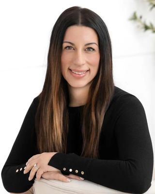 Photo of Laura Bruno, Registered Psychotherapist (Qualifying)