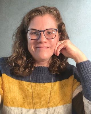 Photo of Dana Smeal, Marriage & Family Therapist Associate, MA