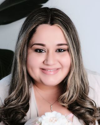 Photo of Karla Paz, Clinical Social Work/Therapist, LCSW