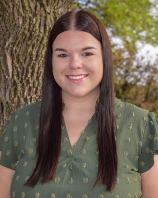 Photo of Sydney Murray, Counselor, tLMHC