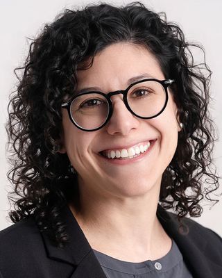 Photo of Dr. Lauren Brenner, Psychologist, PhD