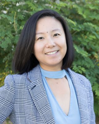 Photo of Qiuyi Lin Wright, Clinical Social Work/Therapist in Tempe, AZ
