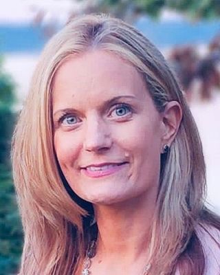 Photo of Sarah Hampton, Clinical Social Work/Therapist, LICSW-A