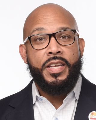 Photo of Dr. Derren Thompson, Pastoral Counselor, M Div, DMin