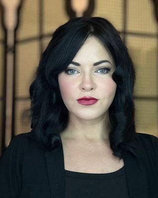 Photo of Stephanie Vaughn, Psychologist, PsyD, DBT-LBC