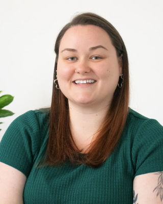 Photo of Lauren Maninga, Clinical Social Work/Therapist, LCSW