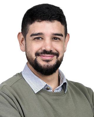 Photo of Esteban Rivera, Registered Psychotherapist (Qualifying)