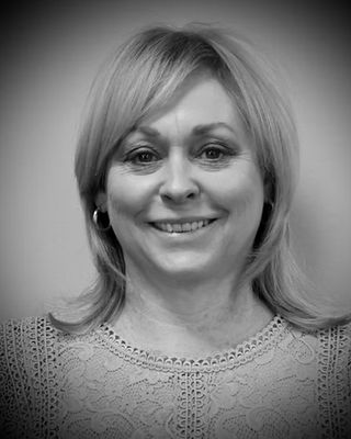 Photo of Arlene Kerr-Martin, Registered Social Worker, MSW, RSW