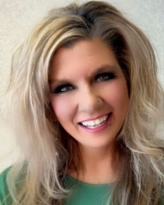 Photo of Kristin Holder, Clinical Social Work/Therapist