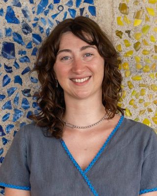 Photo of Nina Biddle, Psychotherapist, UKCP Trainee
