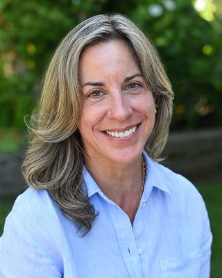 Photo of Theresa Trahan - Theresa Trahan, Pre-Licensed Professional