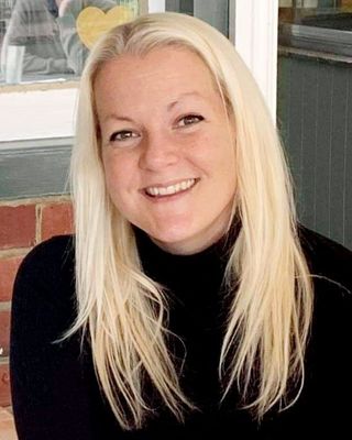 Photo of Lynsey Berwick, Counsellor in PO13, England