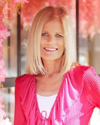 Photo of Sue Adams, Licensed Professional Counselor in 66204, KS